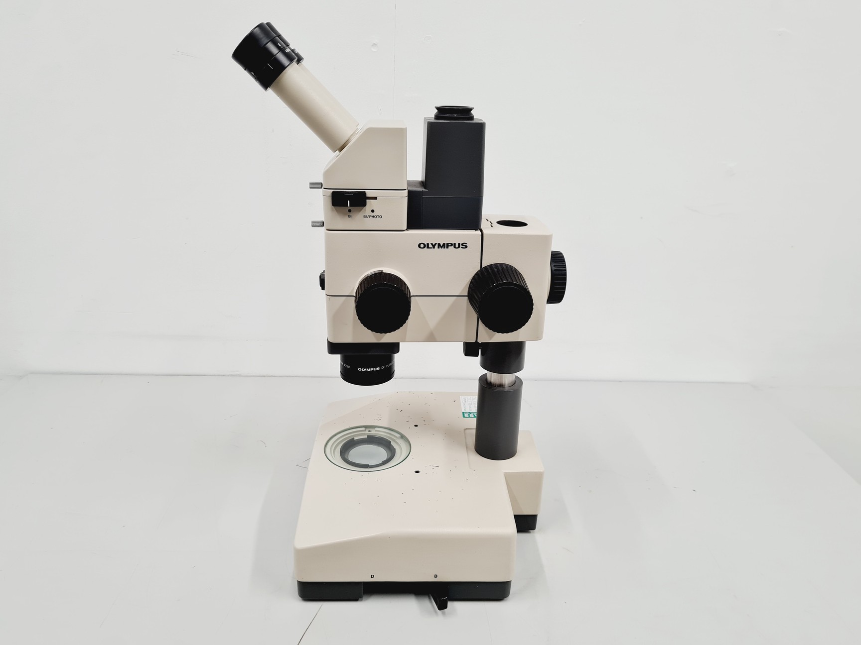 Image of Olympus SZH-ILLD Stereo Microscope Lab