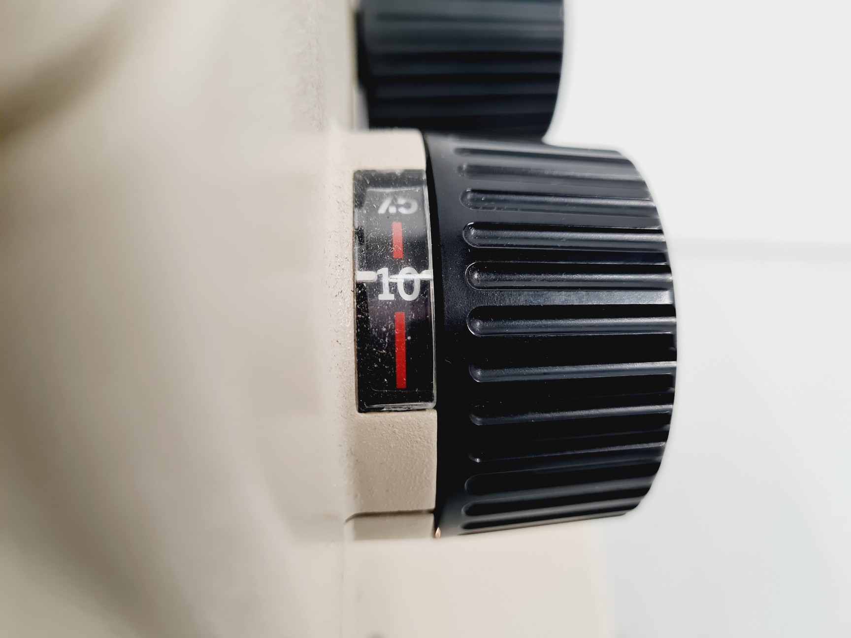 Image of Olympus SZH-ILLD Stereo Microscope Lab