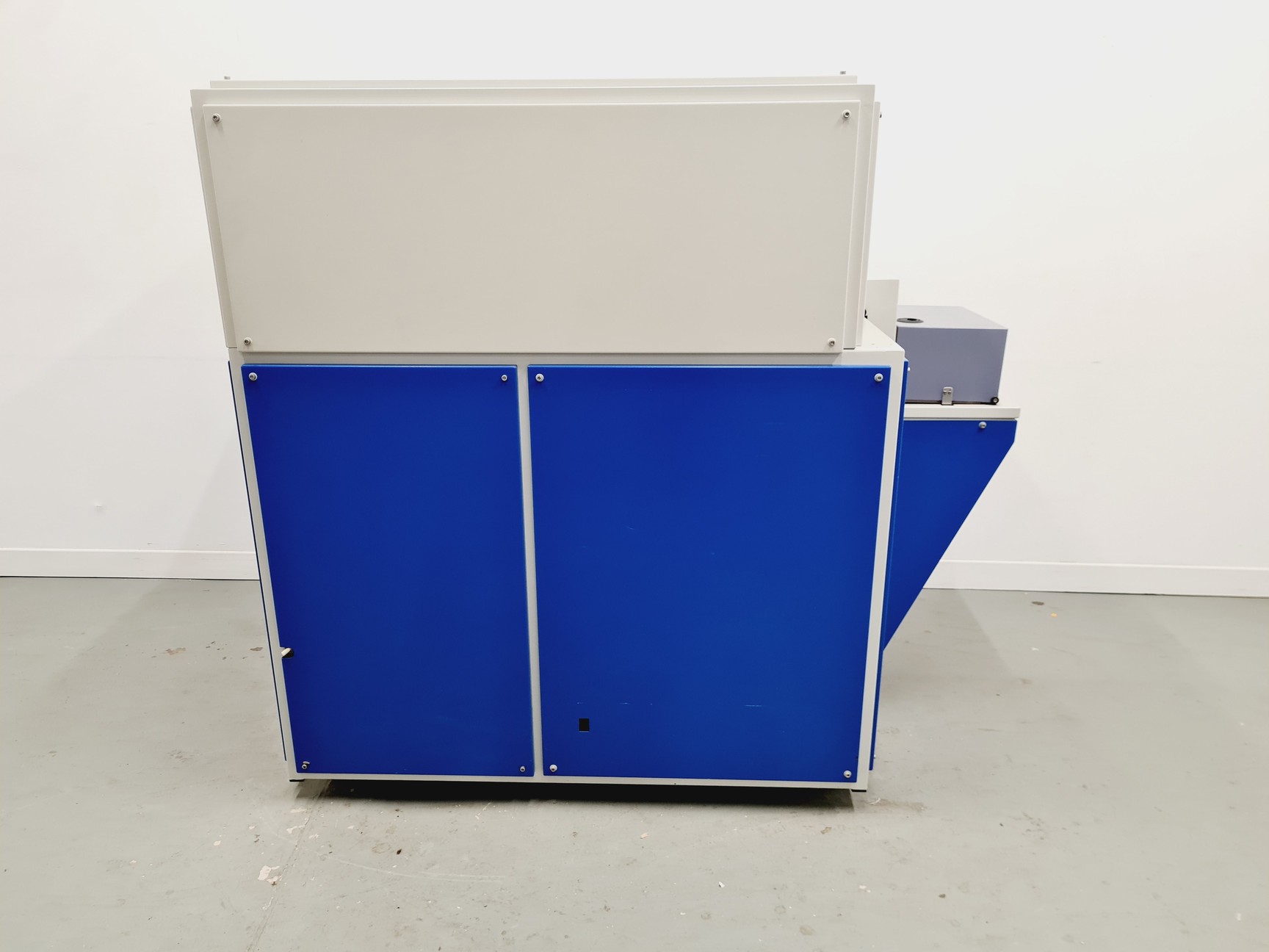 Image of Jobin Yvon JY 5000 RF Glow Discharge Optical Emission Spectrometer