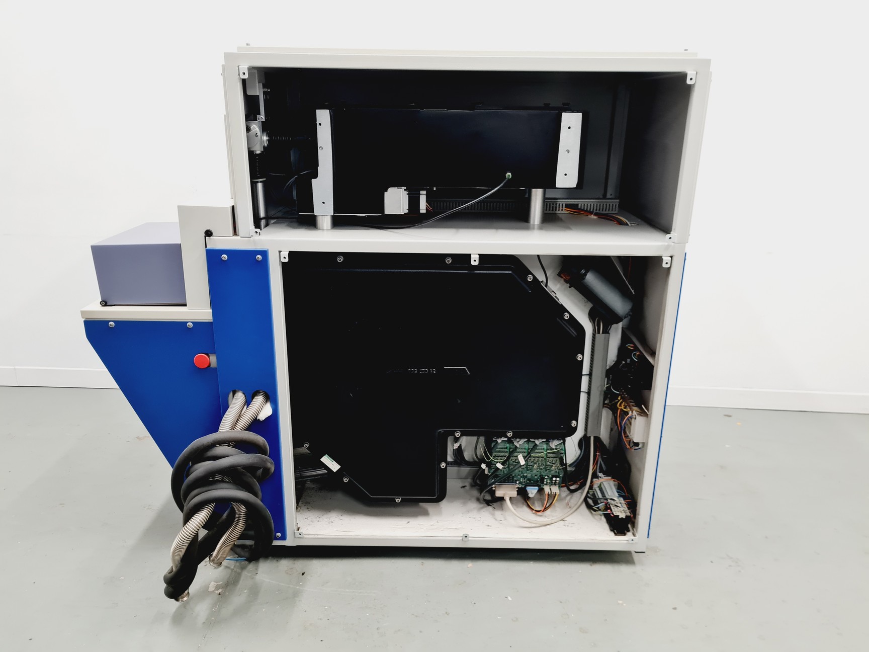 Image of Jobin Yvon JY 5000 RF Glow Discharge Optical Emission Spectrometer