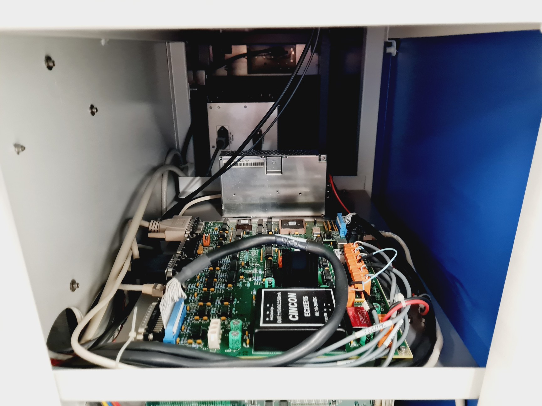 Image of Jobin Yvon JY 5000 RF Glow Discharge Optical Emission Spectrometer