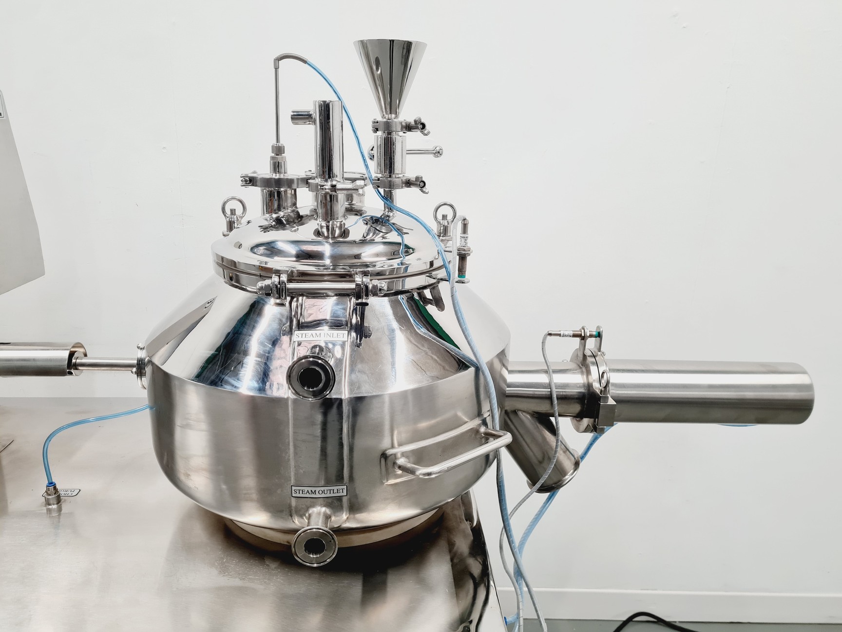 Image of Lodha Rapid Mixer Granulator 50 LTRS Model LI-RMG 50/25