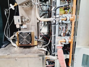 Thumbnail image of Applied Biosystems MDS SCIEX 4800 MALDI TOF/TOF Analyzer