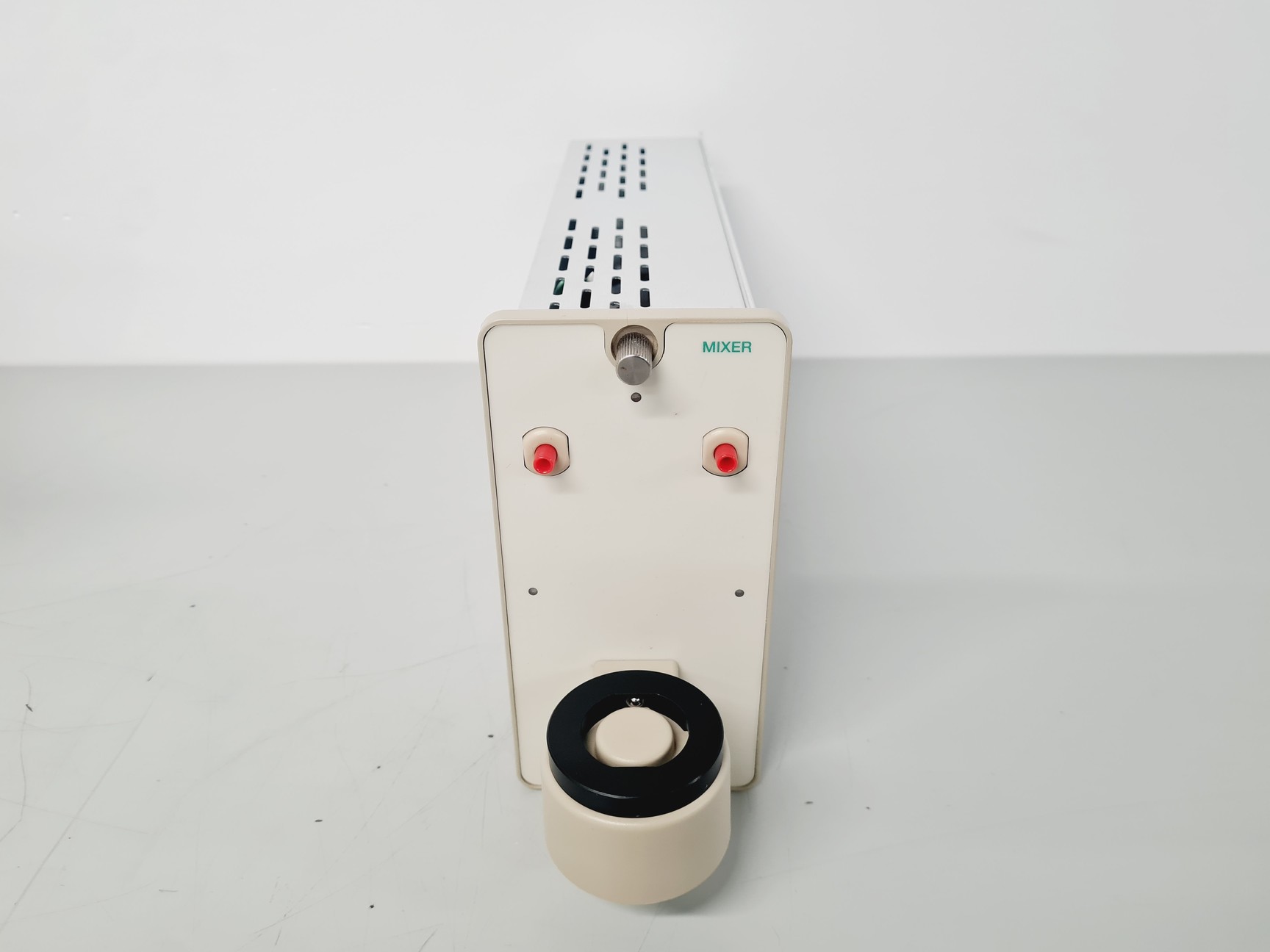 Image of Applied Biosystems MDS SCIEX 4800 MALDI TOF/TOF Analyzer