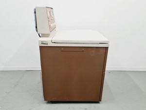 Thumbnail image of Beckman J2-21 Floor Standing Centrifuge