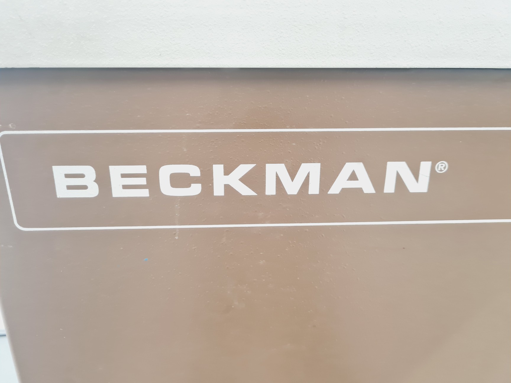 Image of Beckman J2-21 Floor Standing Centrifuge