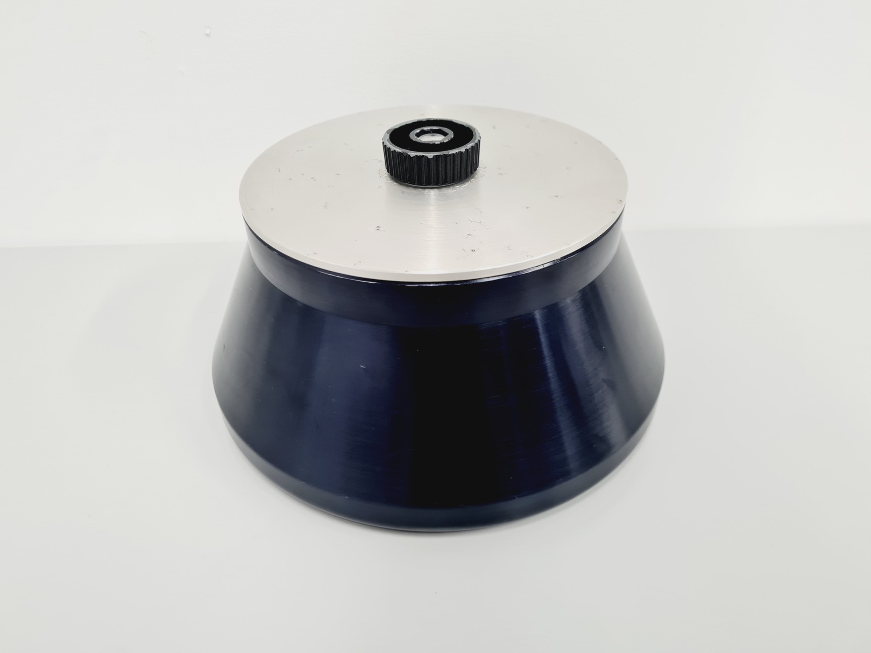 Image of Beckman J2-21 Floor Standing Centrifuge