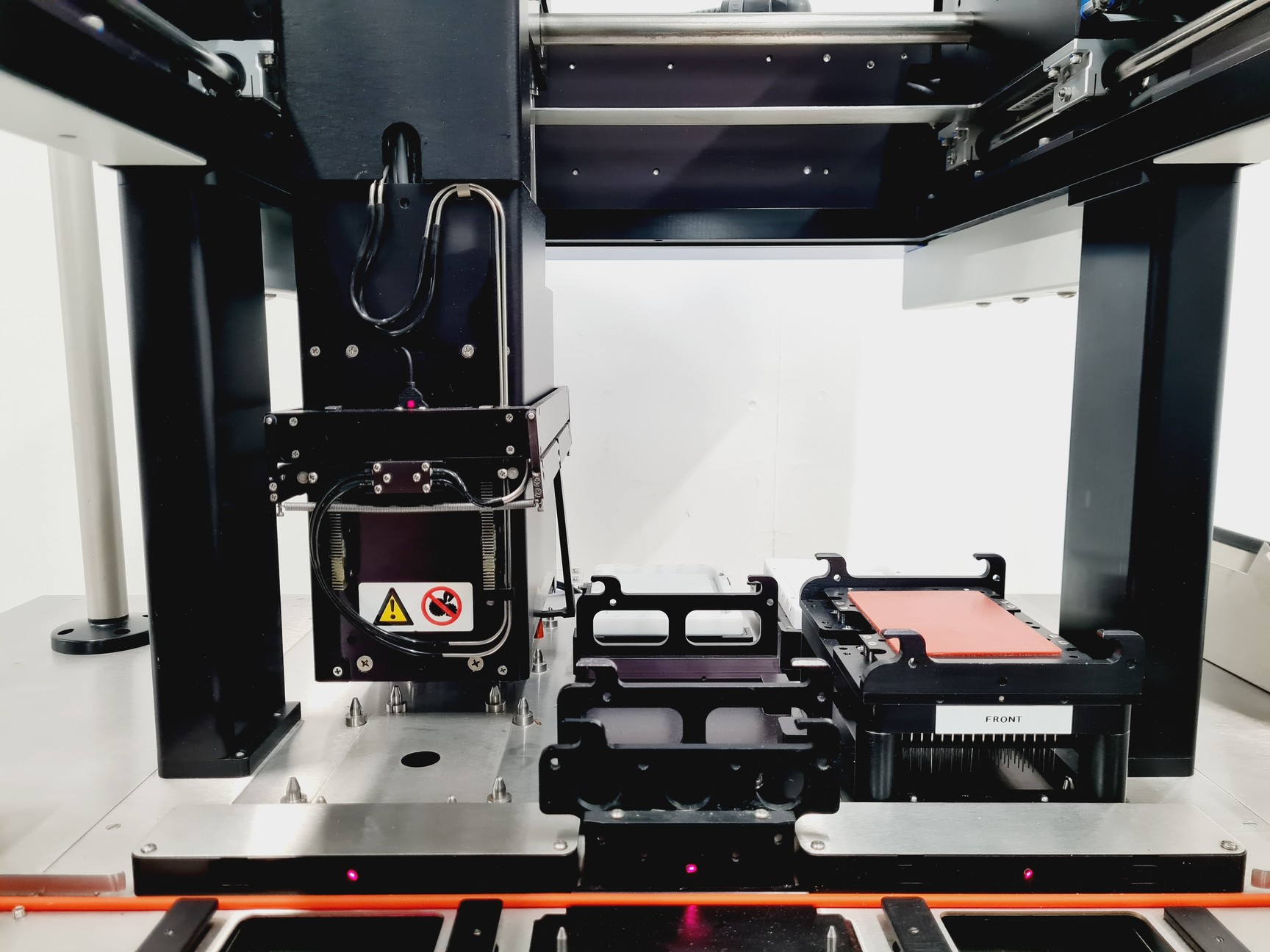 Image of Perkin Elmer  MiniTrak Pin Liquid Handling Unit