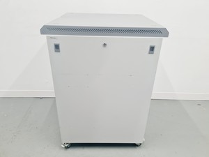 Thumbnail image of Peak Scientific NM30LA MS Nitrogen Generator