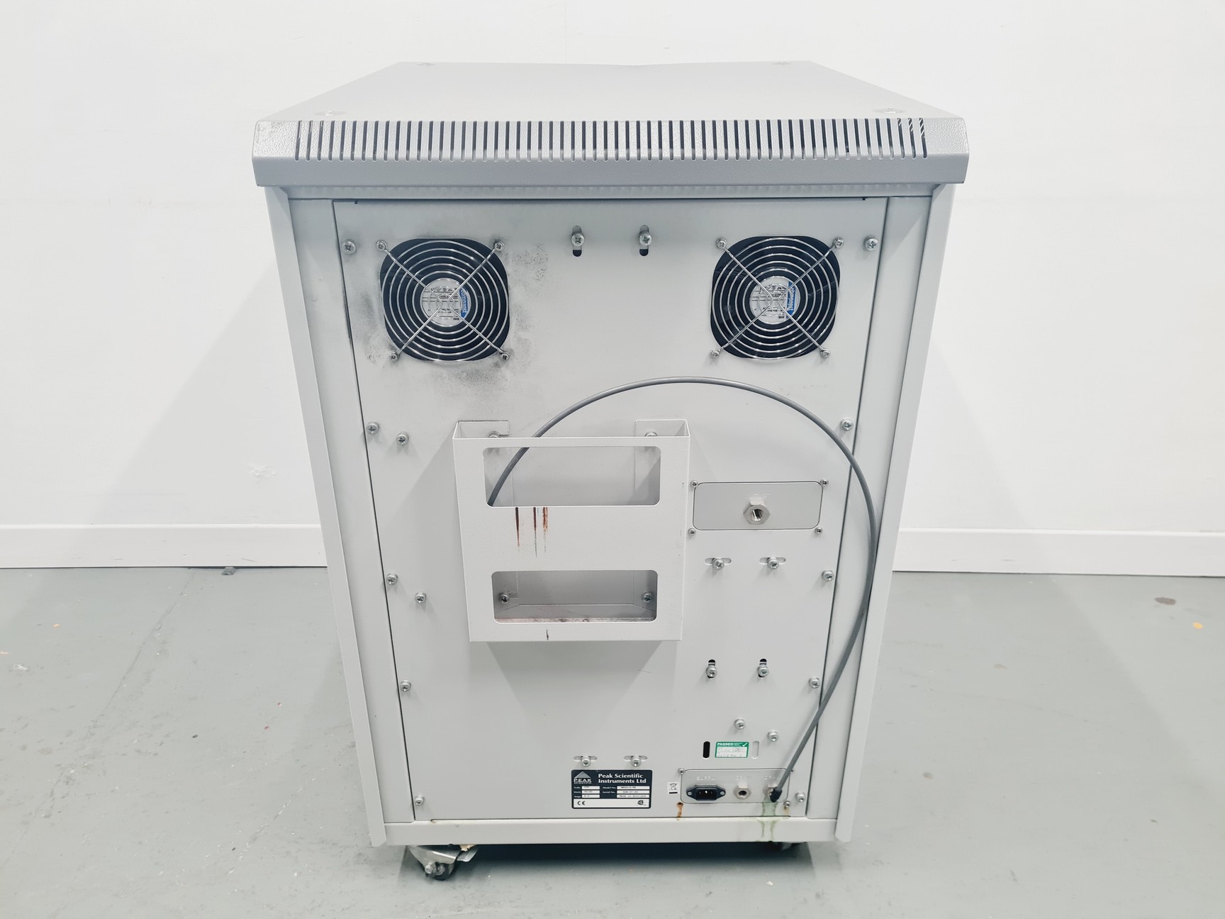 Image of Peak Scientific NM30LA MS Nitrogen Generator