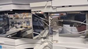 Thumbnail image of Agilent 1260 Infinity II Preparative HPLC System w/ Binary Pump, MWD, Fraction