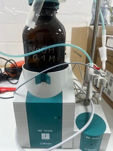 Thumbnail image of Metrohm 905 Titrando Automatic Titration System w/ 800 Dosino & 801 Stirrer Lab