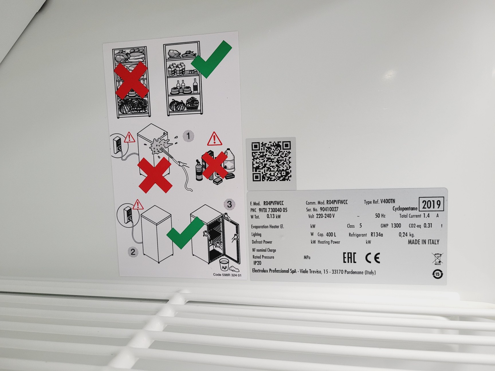 Image of Electrolux Professional 400 Lt Line Lab Fridge