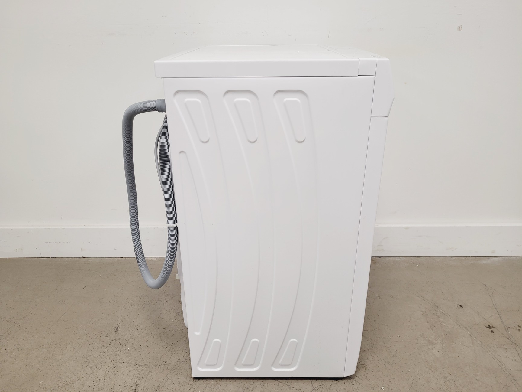 Image of Bush WMT0712EW Washing Machine