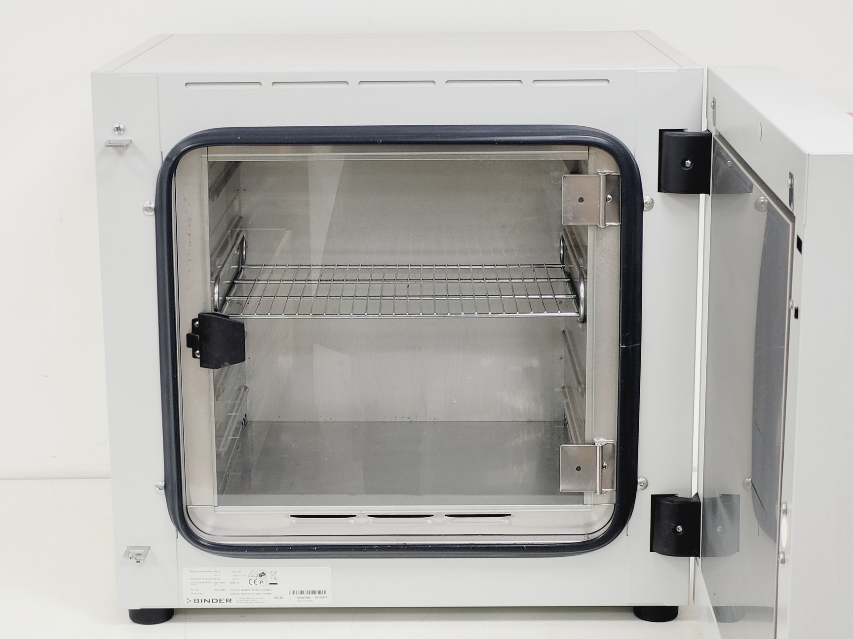 Image of Binder BD 53 Bench-Top Microbiological Laboratory Incubator