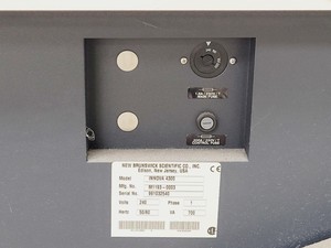 Thumbnail image of New Brunswich Scientific Innova 4300 Floor Standing Shaking Incubator Lab