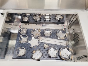 Thumbnail image of New Brunswich Scientific Innova 4300 Floor Standing Shaking Incubator Lab