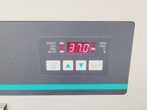 Thumbnail image of New Brunswich Scientific Innova 4300 Floor Standing Shaking Incubator Lab