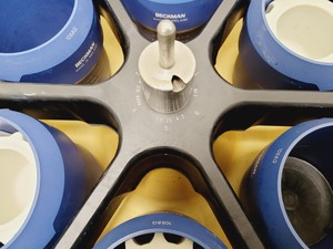 Thumbnail image of Beckman Coulter J6-HC Floor Standing Centrifuge w/ JS-4.2 Rotor & 6 x Bucket Lab