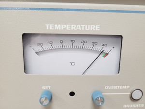 Thumbnail image of Beckman Coulter J6-HC Floor Standing Centrifuge w/ JS-4.2 Rotor & 6 x Bucket Lab
