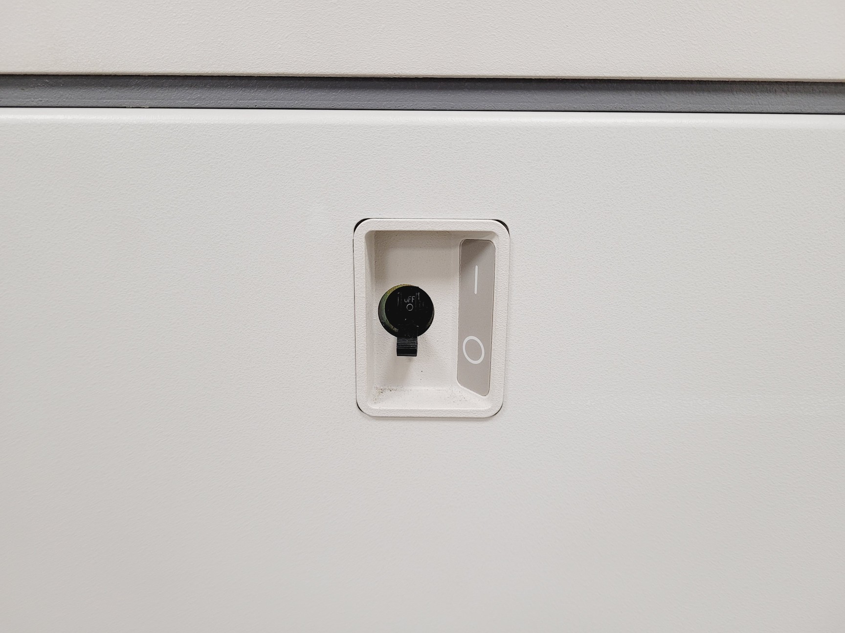 Image of Beckman Coulter L-100 XP Optima Ultracentrifuge w/ Type 19 & SW 32 Ti Rotor Lab