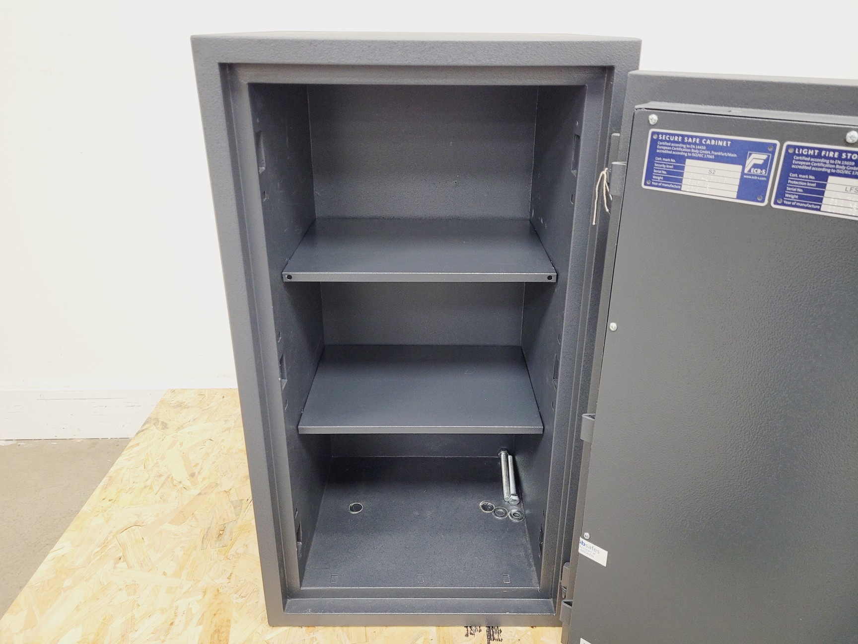 Image of Chubbsafes S2 30P Homesafe Size 70 Safe