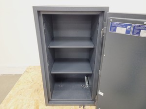 Thumbnail image of Chubbsafes S2 30P Homesafe Size 70 Safe