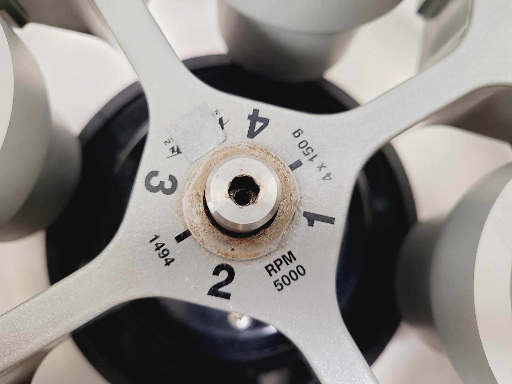 Image of Hettich Universal 320R Benchtop Centrifuge