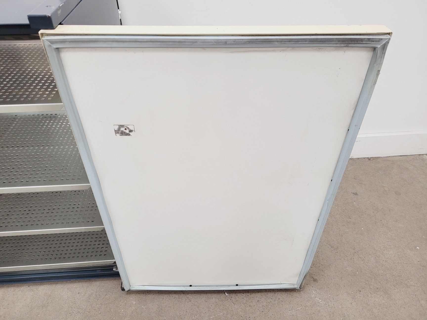 Image of Leec K2N Compact Incubator