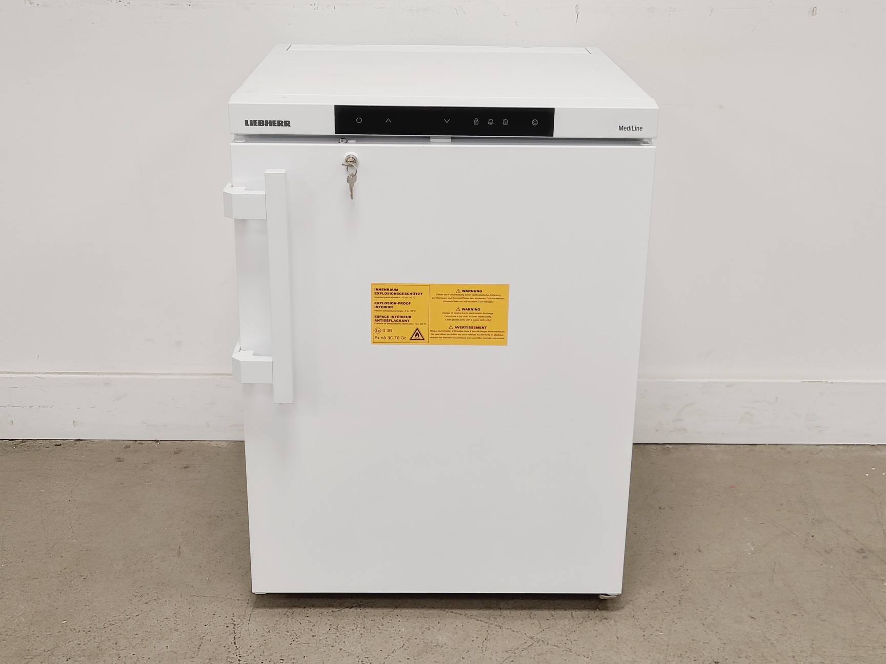 Image of Liebherr LGUex 1500 MediLine Lab Freezer