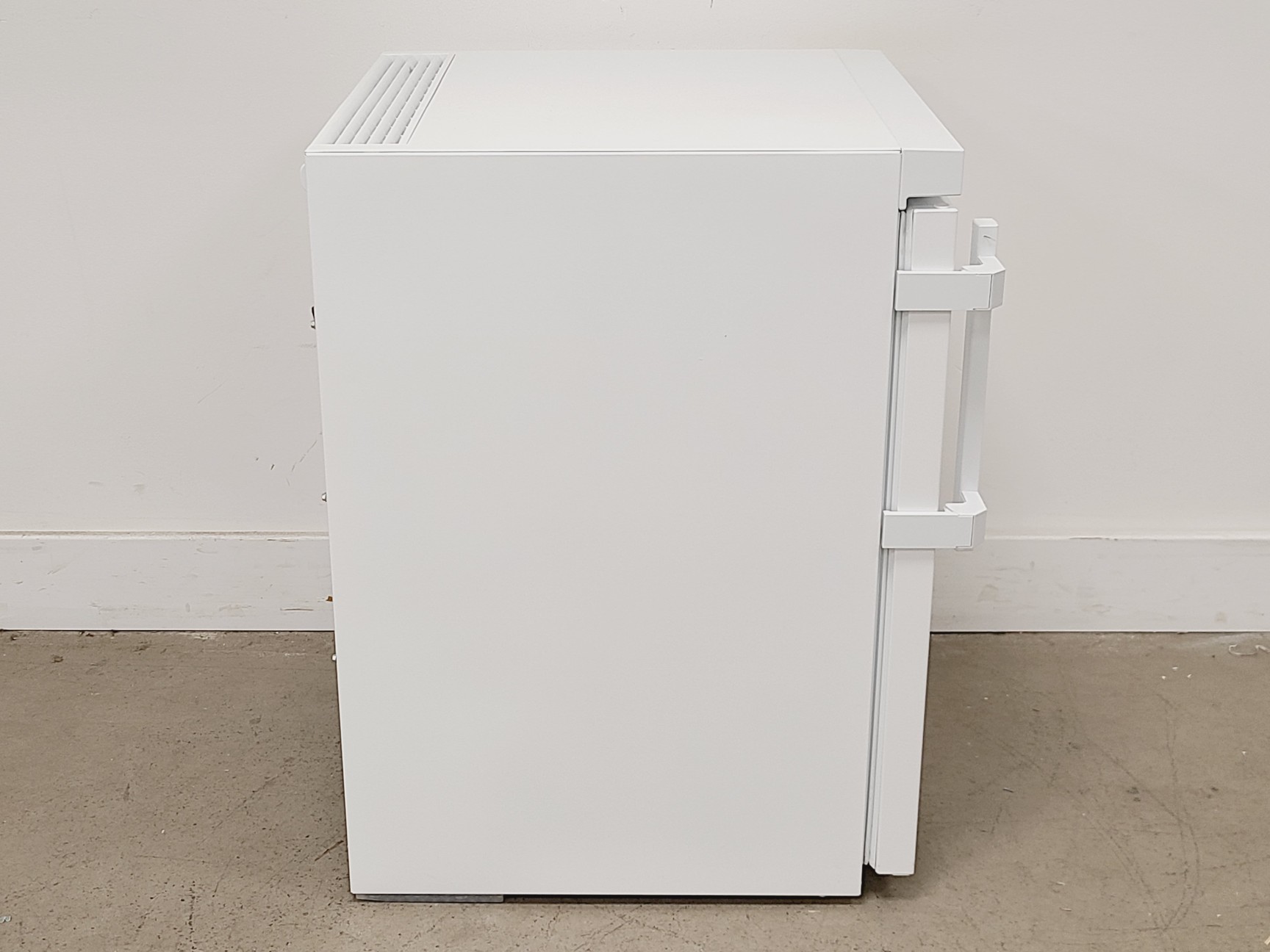Image of Liebherr LKUexv 1610 Lab Fridge