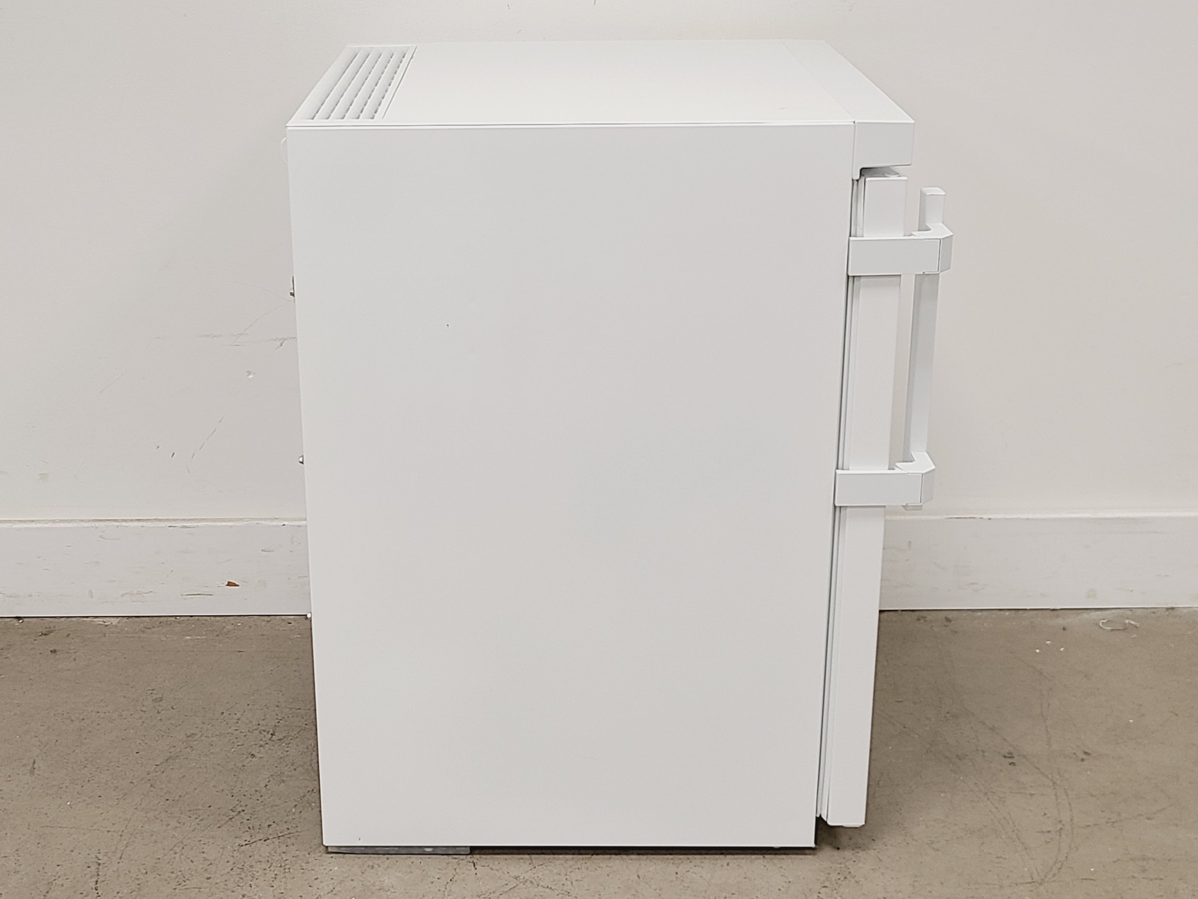 Image of Liebherr LKUexv 1610 Lab Fridge