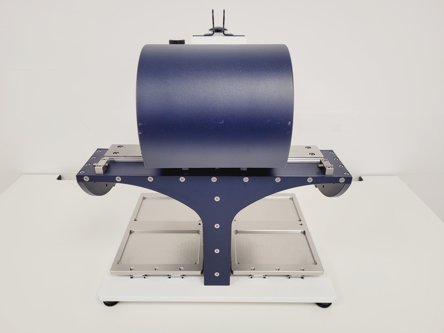 Image of Gilson F110762 Platemaster P20 Manual Pipetting System Lab