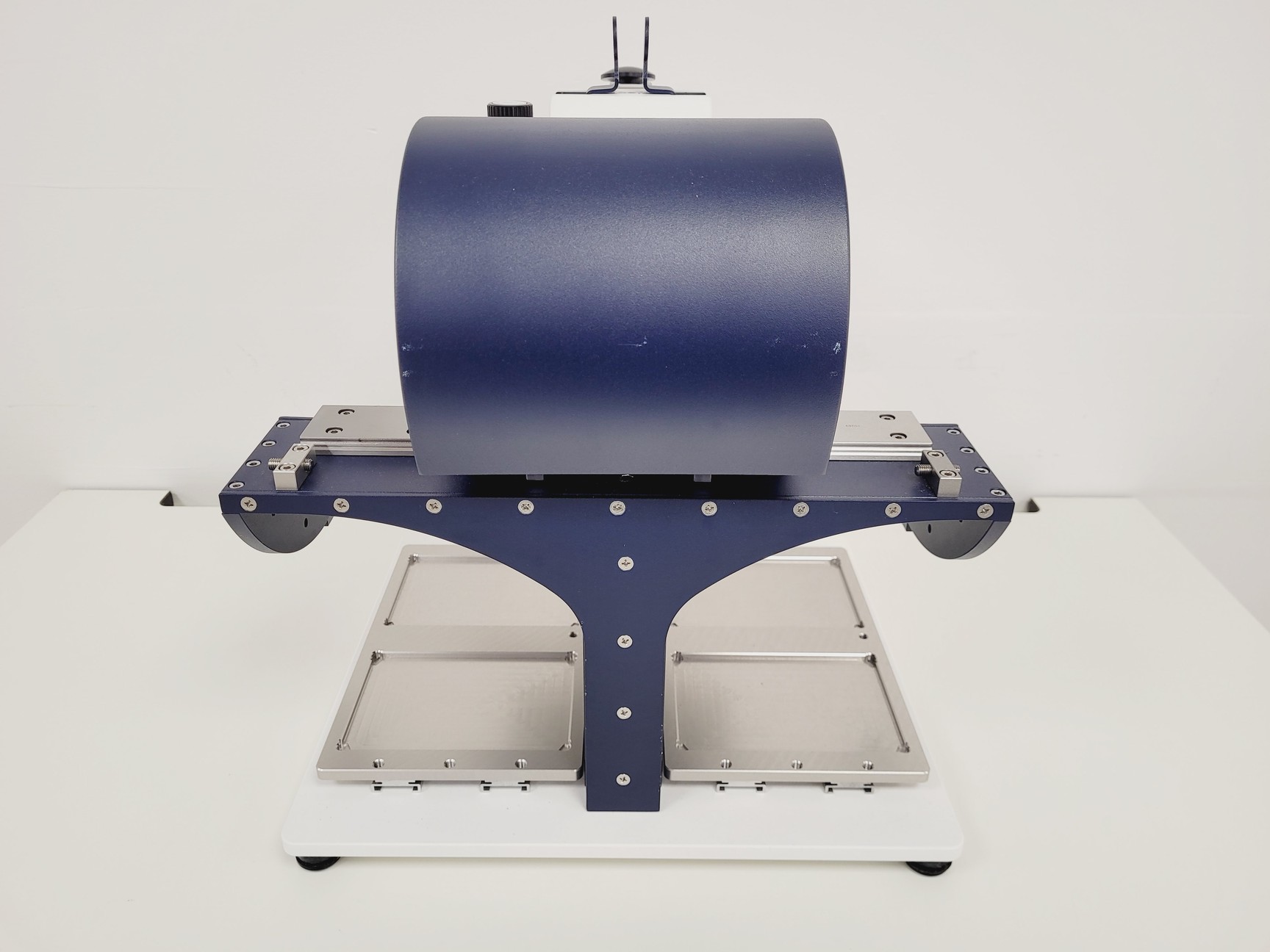 Image of Gilson F110762 Platemaster P20 Manual Pipetting System Lab