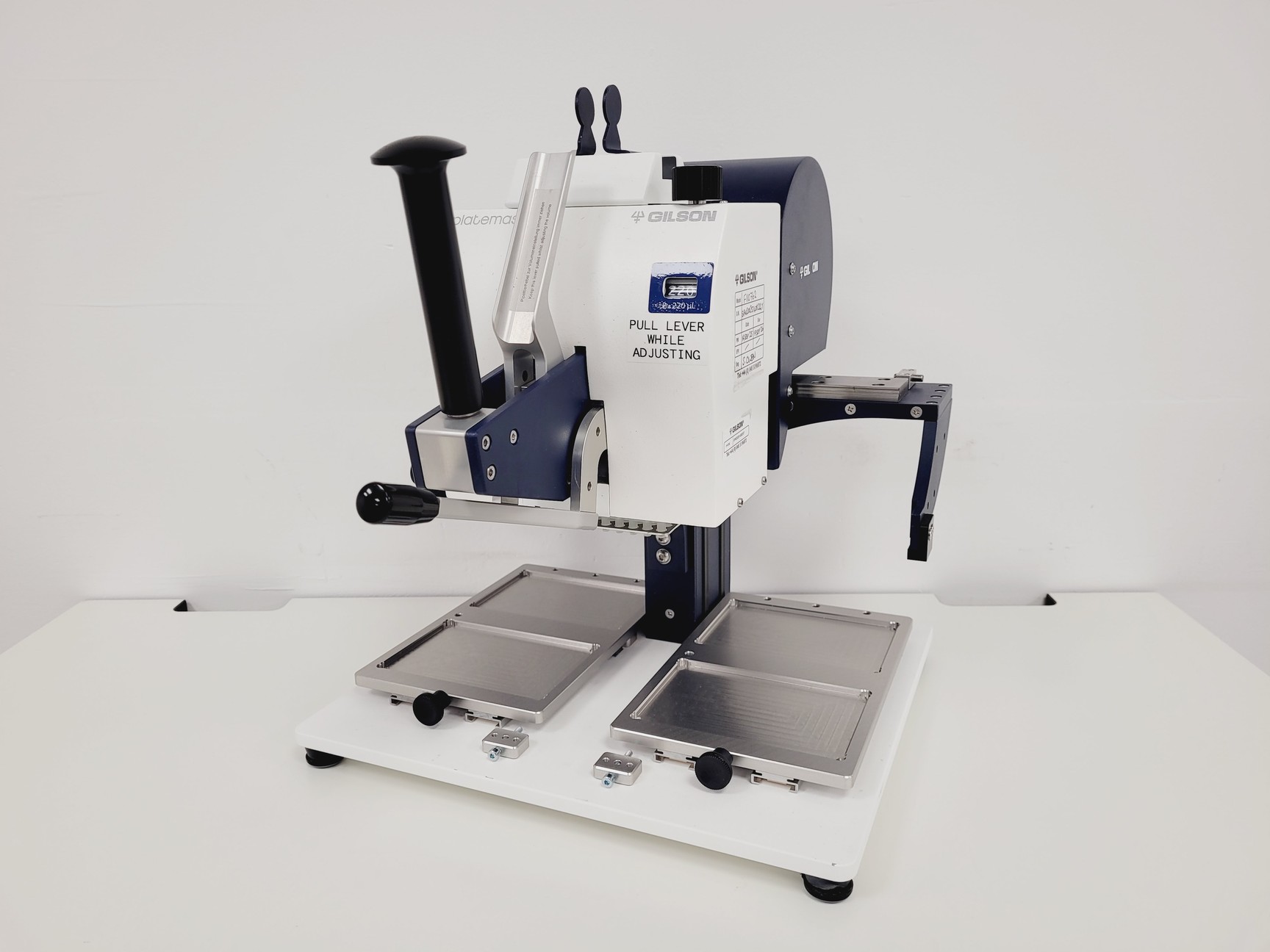 Image of Gilson F110762 Platemaster P20 Manual Pipetting System Lab