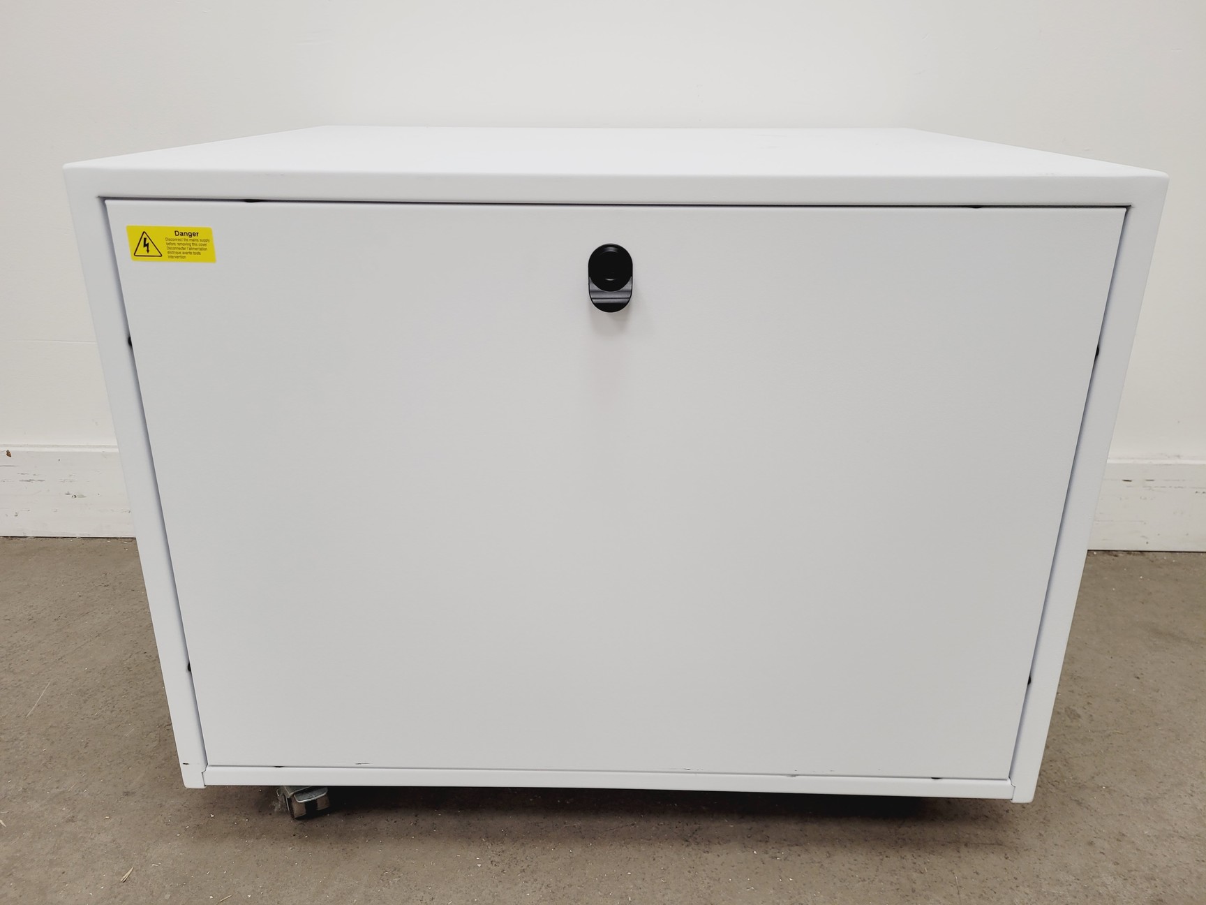 Image of Peak Scientific Genius SQ 24 Nitrogen Generator