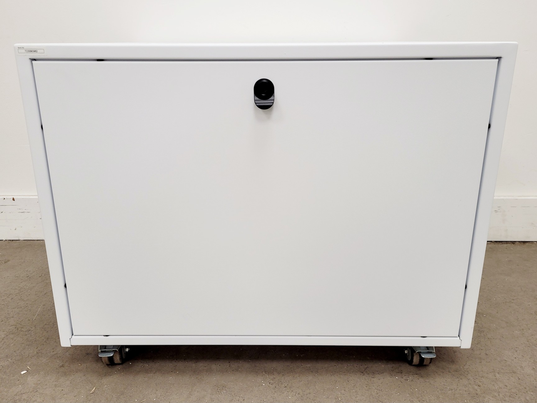 Image of Peak Scientific Genius SQ 24 Nitrogen Generator