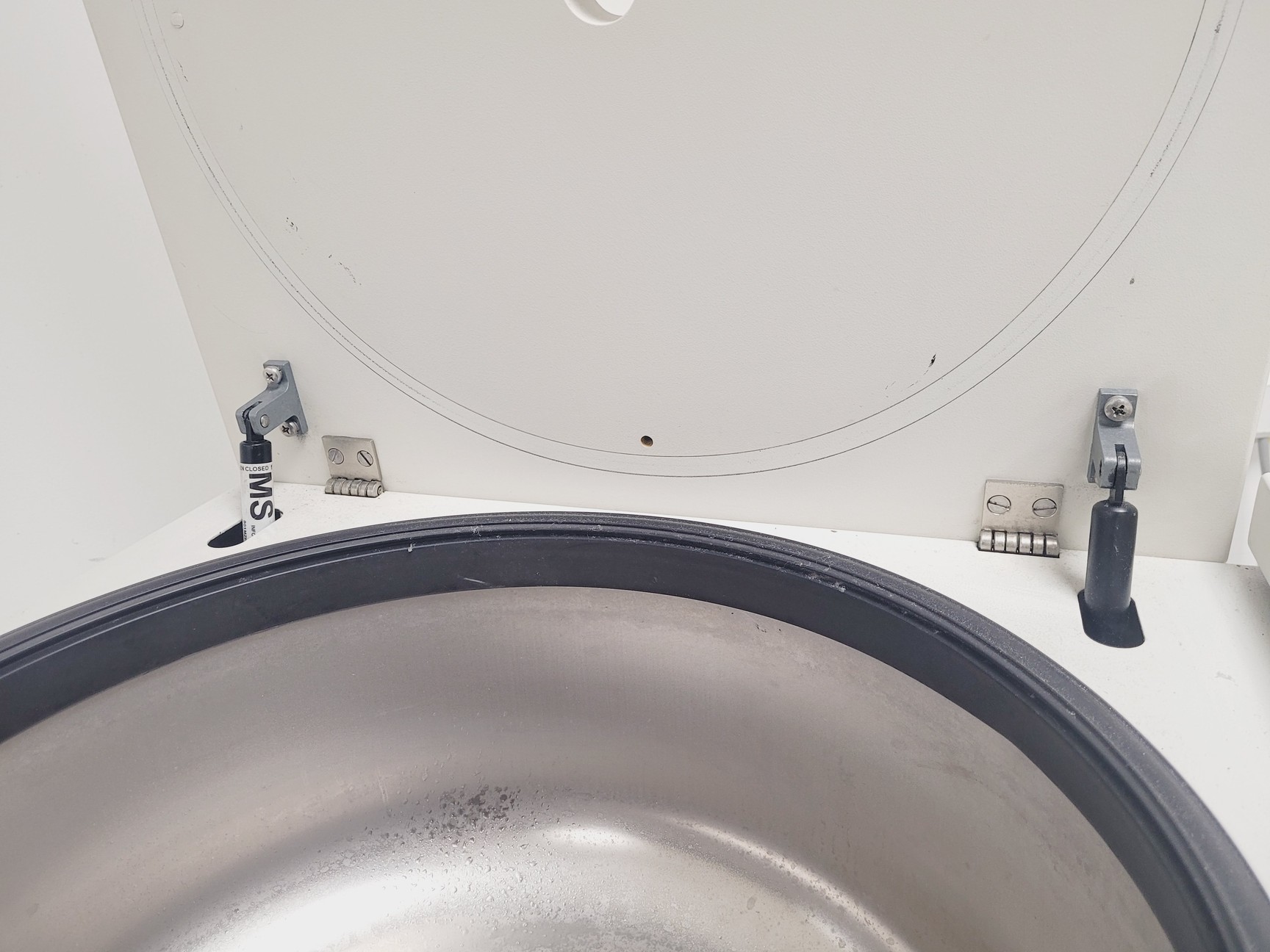 Image of Heraeus Instruments Megafuge 2.0R Benchtop Centrifuge