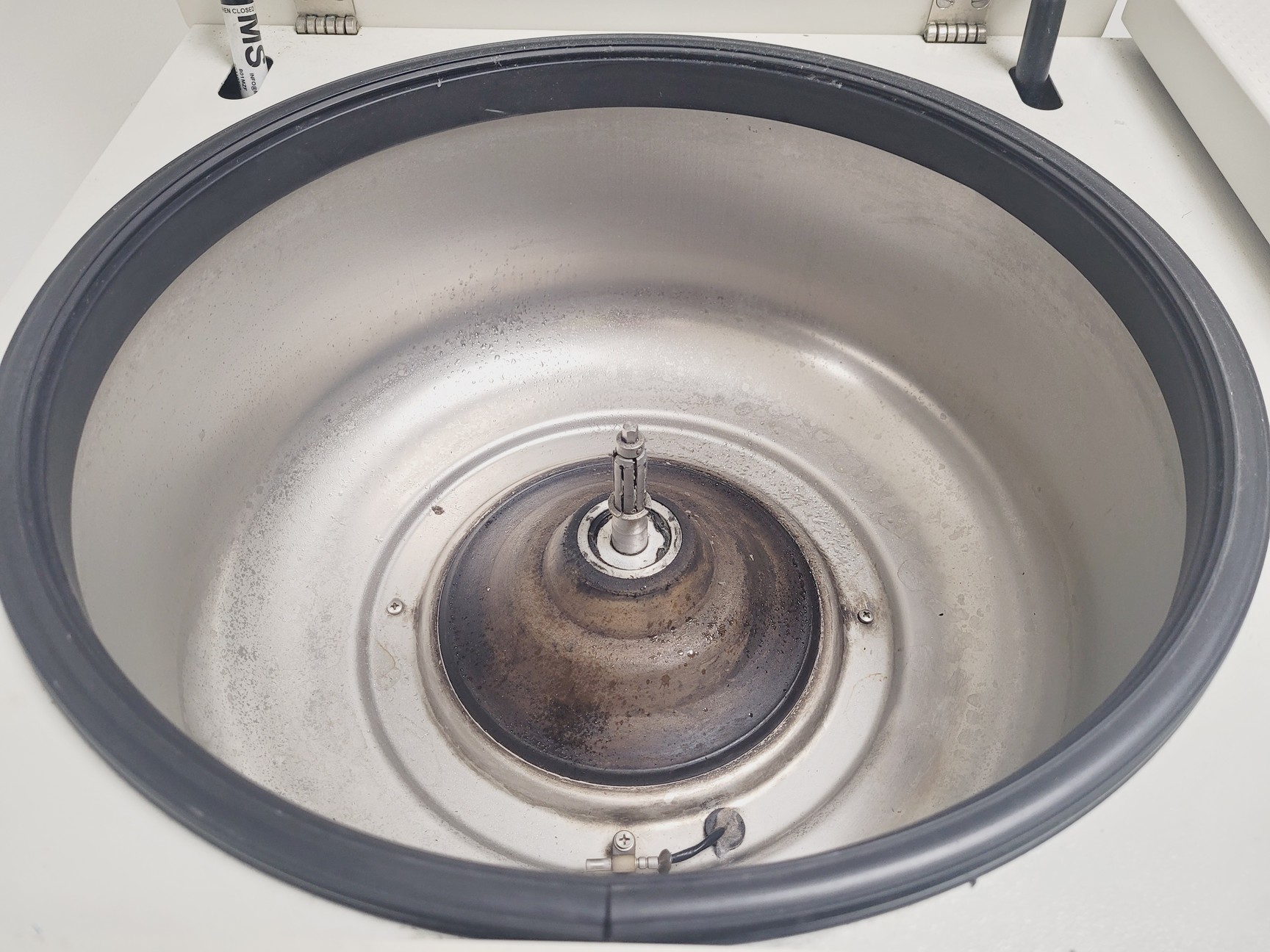 Image of Heraeus Instruments Megafuge 2.0R Benchtop Centrifuge