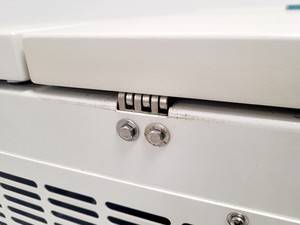 Thumbnail image of Heraeus Instruments Megafuge 2.0R Benchtop Centrifuge