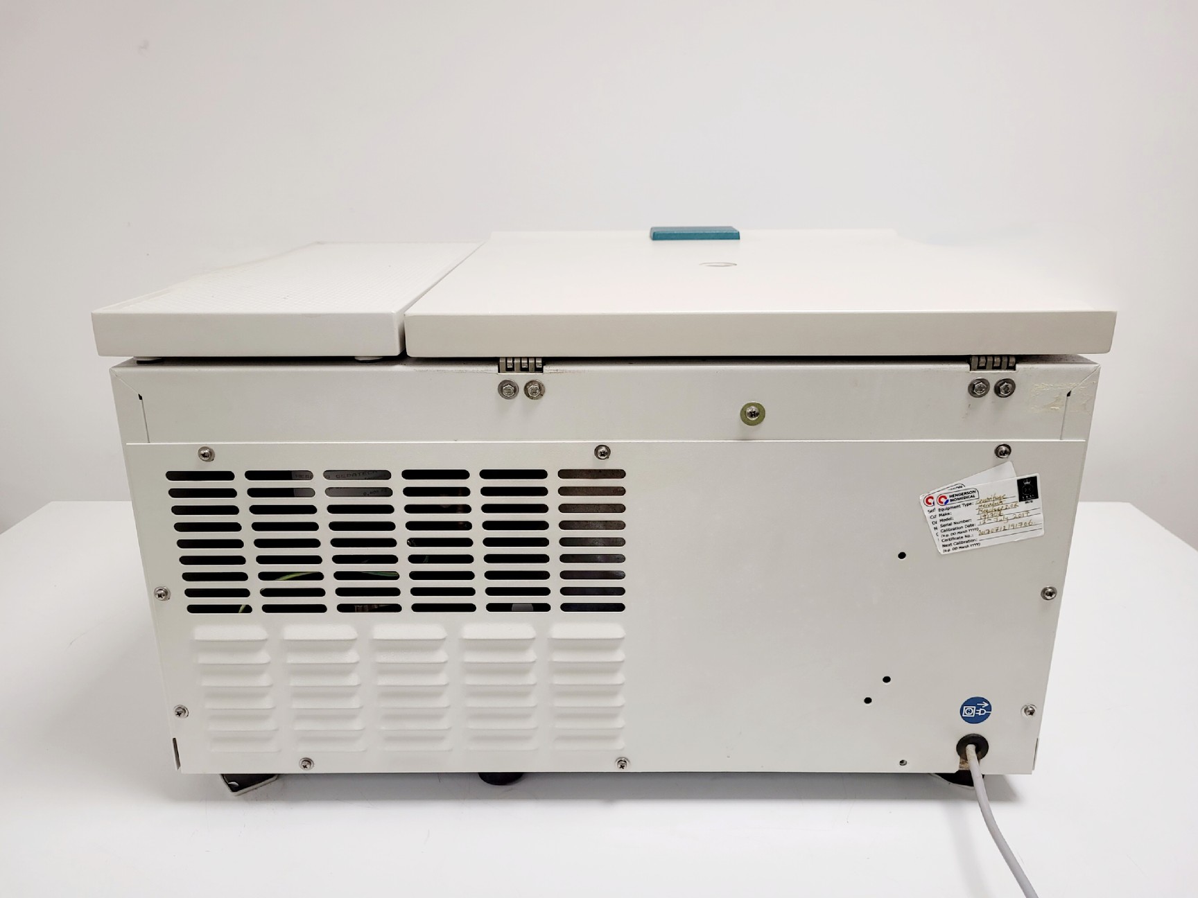 Image of Heraeus Instruments Megafuge 2.0R Benchtop Centrifuge