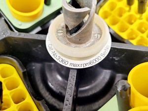 Thumbnail image of Heraeus Instruments Megafuge 2.0R Benchtop Centrifuge