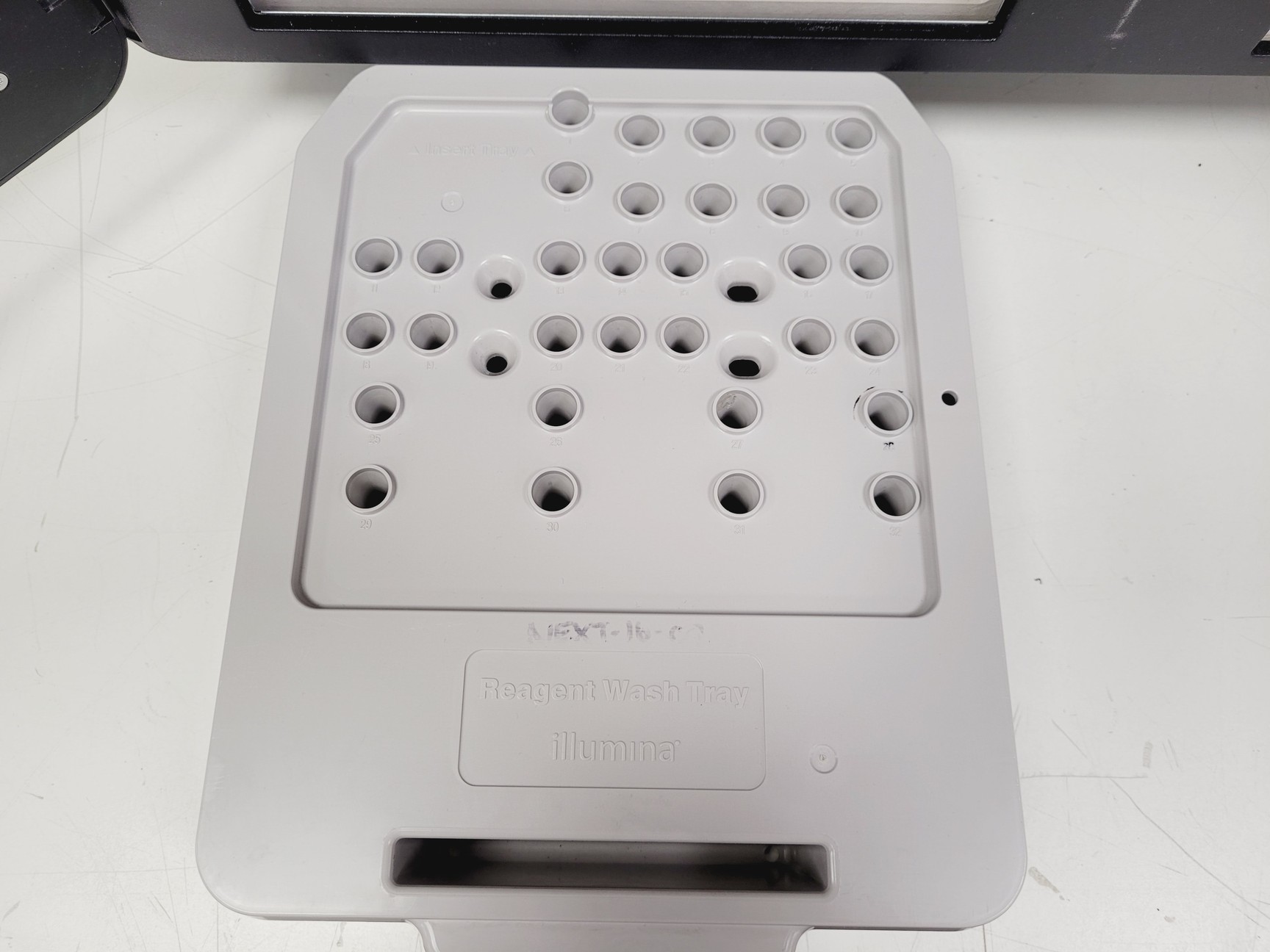 Image of Illumina NextSeq 500 DNA Sequencer Lab