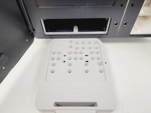 Thumbnail image of Illumina NextSeq 500 DNA Sequencer Lab