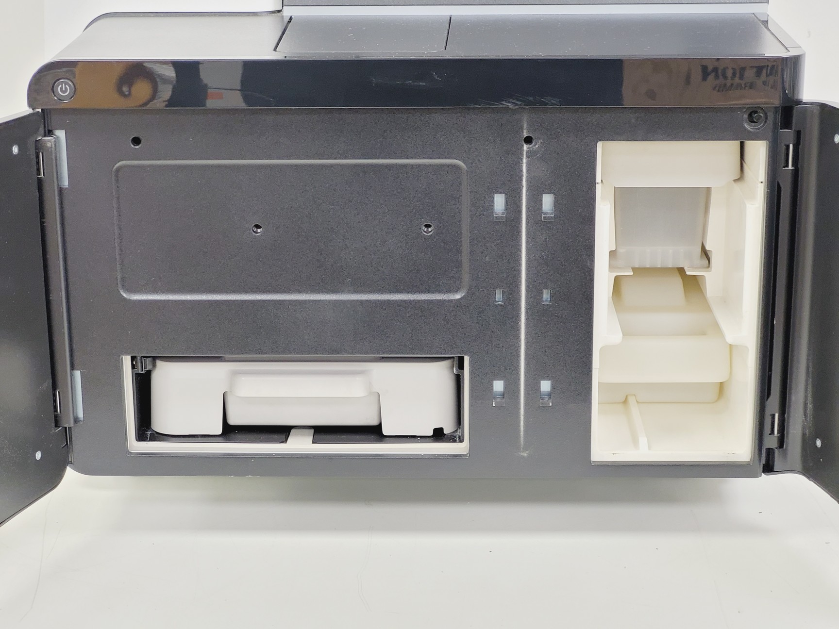 Image of Illumina NextSeq 500 DNA Sequencer Lab