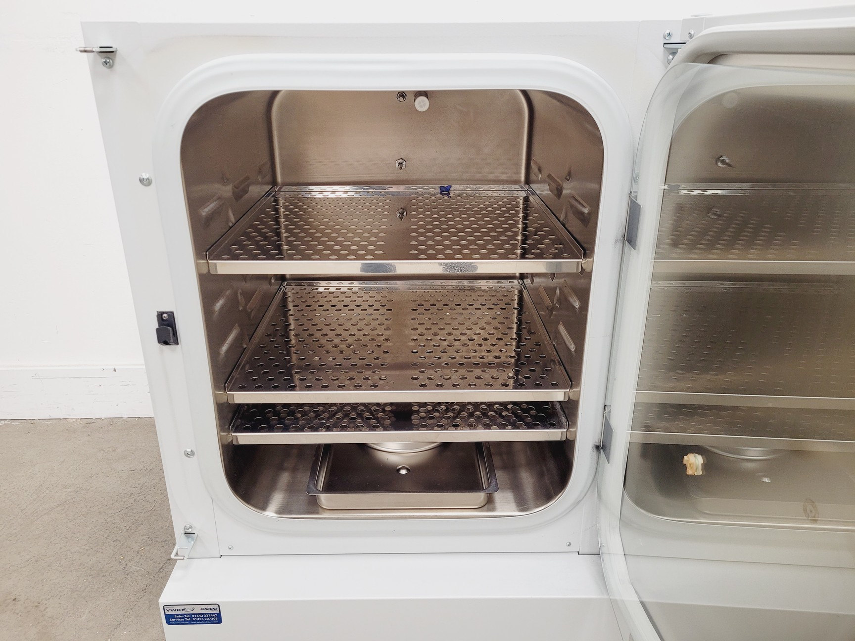 Image of Binder CB 150 Floorstanding Incubator