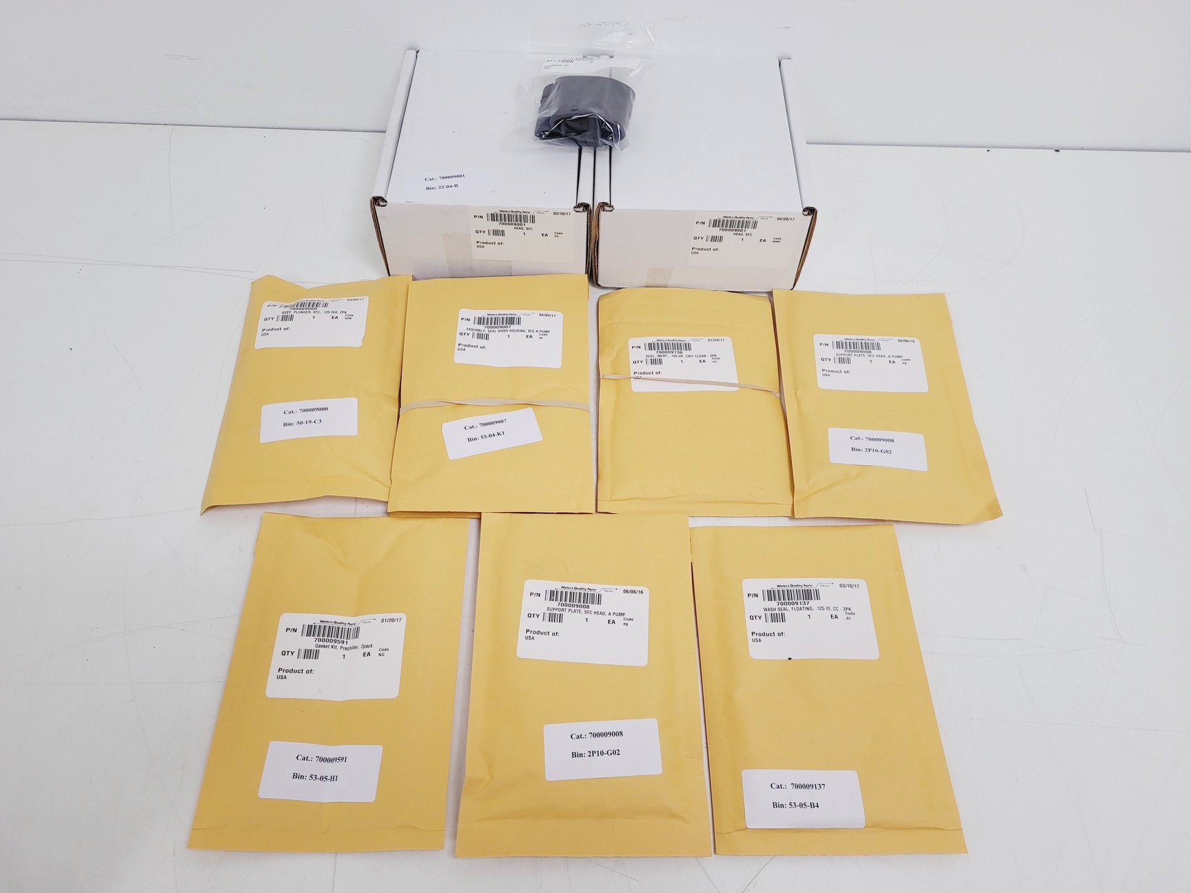 Image of Waters Acquity UPC2 HPLC System, Column Manager, Convergence, Sample, Binary, SQ