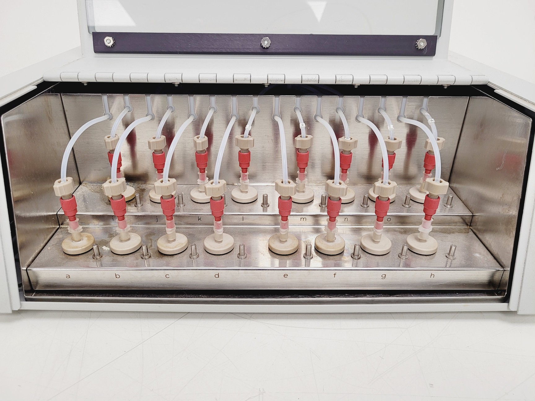 Image of Applied Biosystems PerSeptive Biosystems Pioneer Peptide Synthesis System