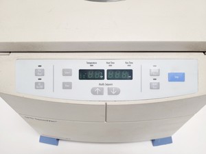 Thumbnail image of ThermoSavant SPDSpeedVac SPD111V-230 Vacuum Concentrator