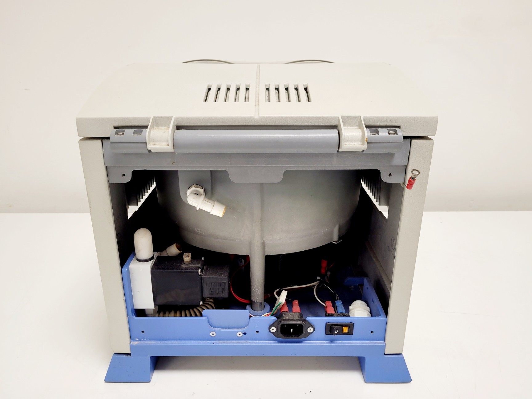 Image of Savant SPDSpeedVac SPD111V-230 Vacuum Concentrator